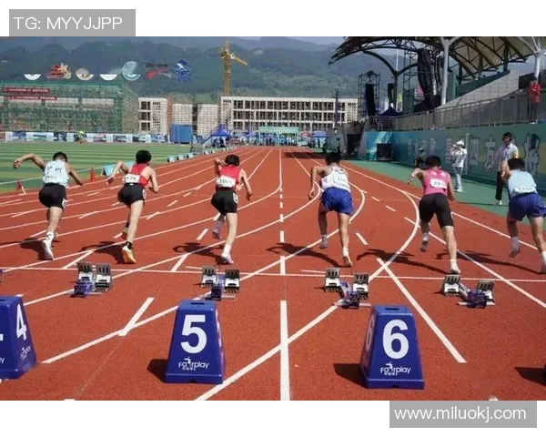 精彩赛事回顾:激情四射的赛场对决与难忘时刻全程回顾 精彩赛事回顾:激情四射的赛场对决与难忘时刻全程回顾