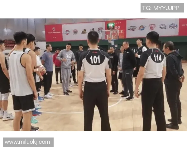 裁判与球员站位关系对比赛节奏与公平性的影响分析