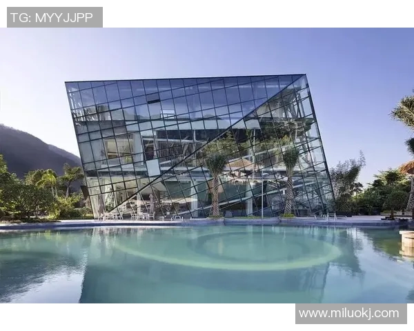 现代泳池设计理念与创新趋势探索 打造舒适与美学兼具的水上空间